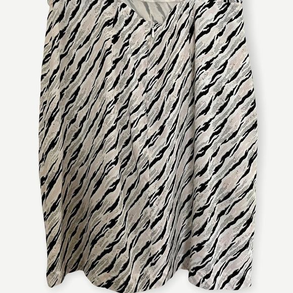 BCBGeneration Mini Dress, Abstract Print NWT - Picture 4 of 15